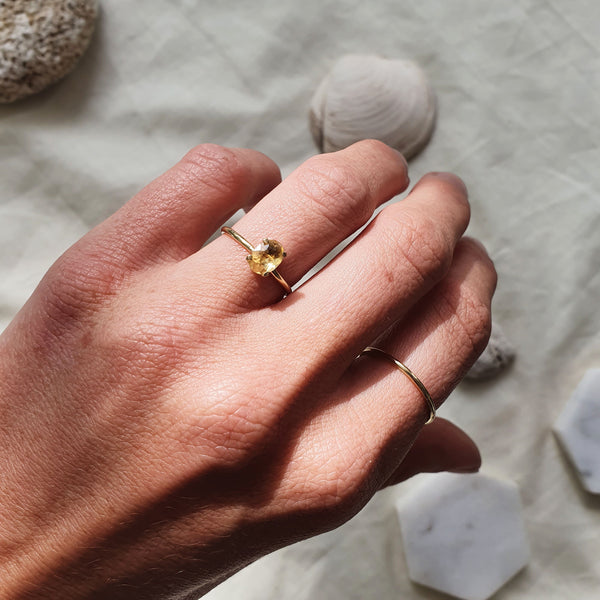 November new arrivals droplet ring