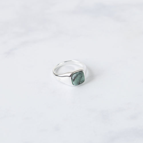 Emerald | Signet Square Ring