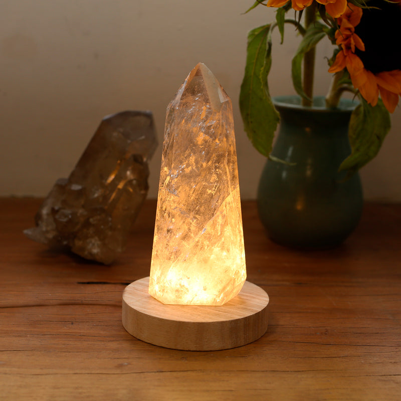 Crystal Tower Lamp| Natural Rain Like Inclusions