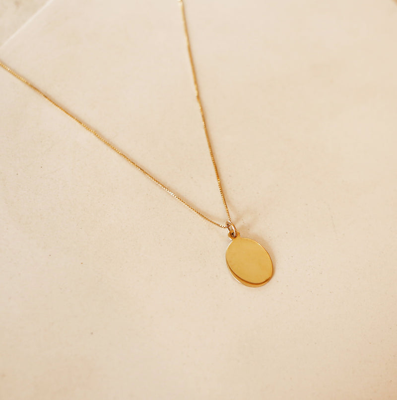 Oval Pendant Necklace