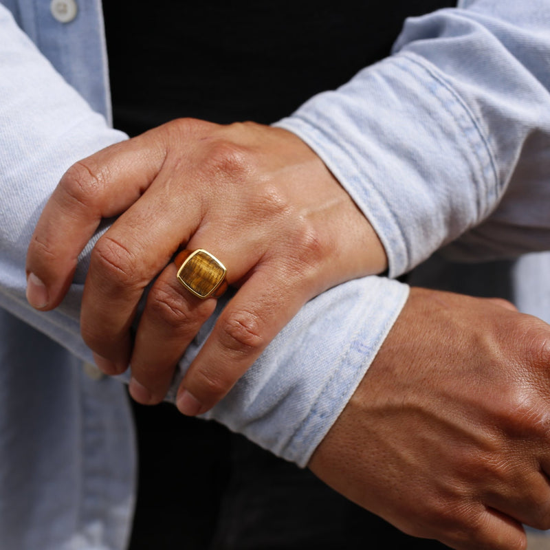 Tiger's Eye | Ray Signet Ring