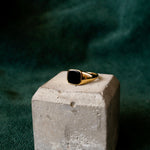 Onyx | Signet Square Ring