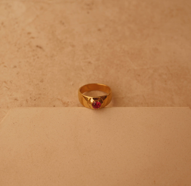 Alma Ruby Band Ring
