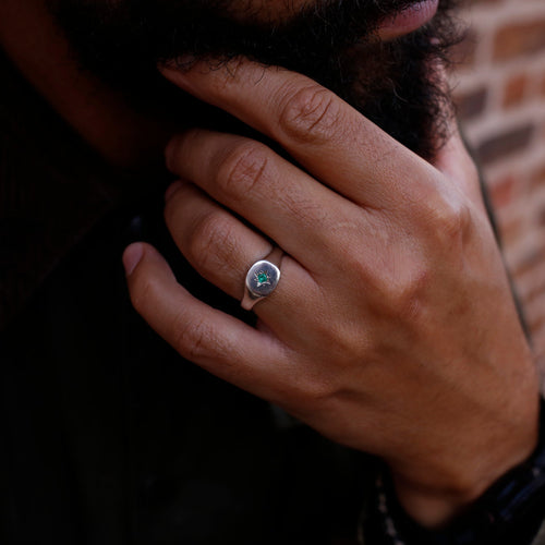 Emerald Star Signet Ring| Nara