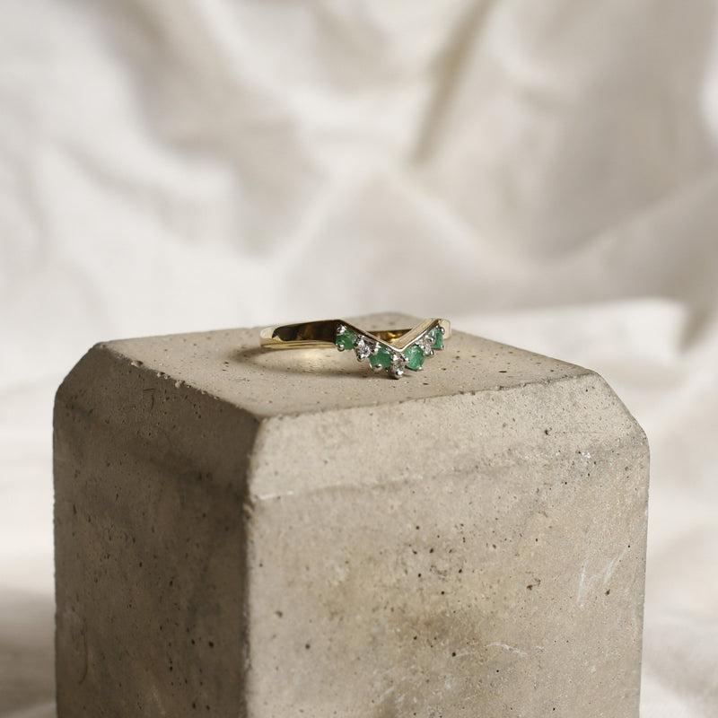 Wishbone Vintage Ring with Emerald and  Diamonds