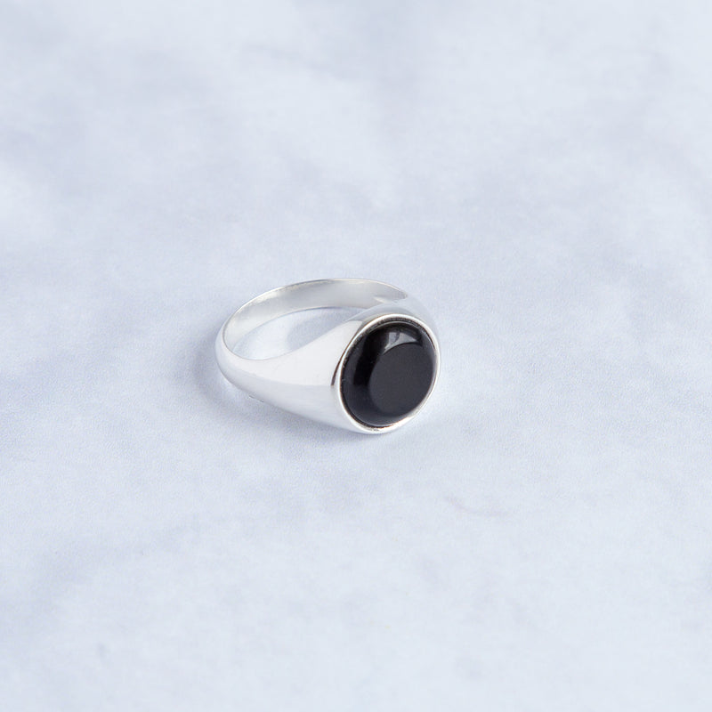 signet ring made of recycled solid silver 925 with a onyx